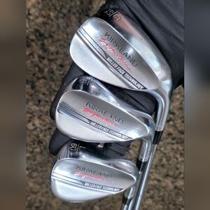Kirkland Signature Golf Wedge 3 Piece Set 52 56 60 Right Handed Steel shaft Righ